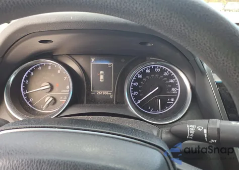 2018 Toyota Camry L z USA, uszkodzony, nr VIN 4T1B11HK3JU639044